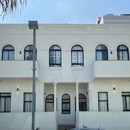 Yona 8 Bed & Breakfast Тел Авив Екстериор снимка